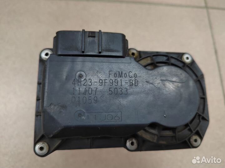 Дроссельная заслонка Range Rover Vogue 4H239F991BD