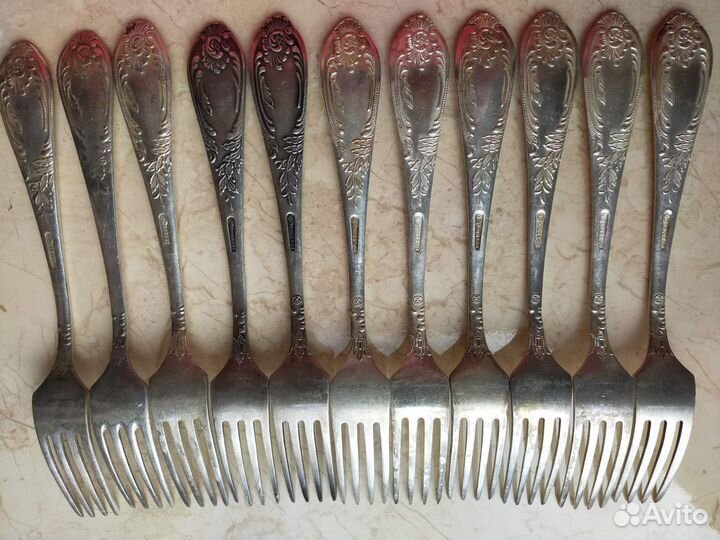 Столовые приборы из мельхиора