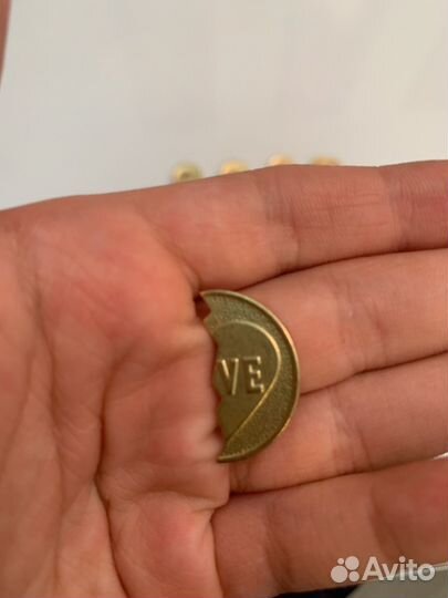 Монеты из магазинов Магнит и Пятерочка