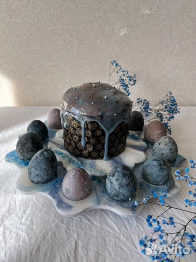 Пасхальная подставка под кулич и яйца