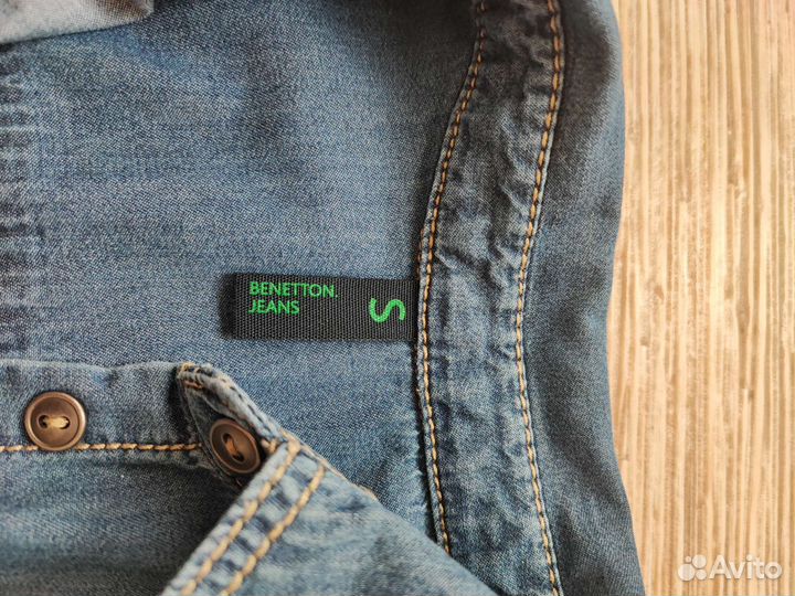 Джинсовая рубашка Benetton р. 120 для девочки