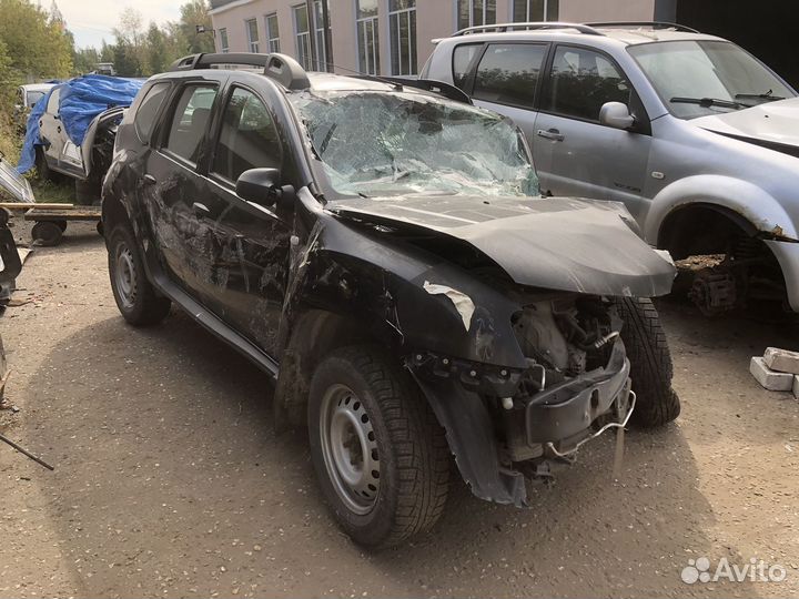 Renault duster в разборе 2.0
