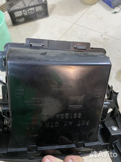 Рамка под магнитолу Subaru Legacy