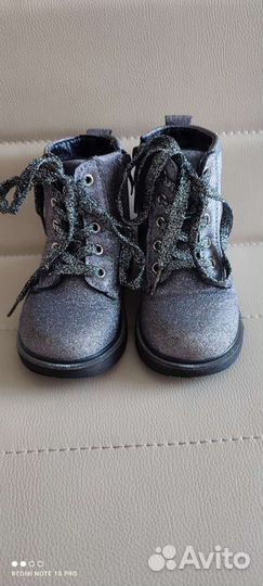 Ботинки детские 23 размер