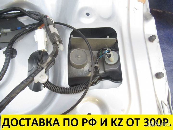 Крышка багажника задняя Lexus IS250 GSE20 2grfse