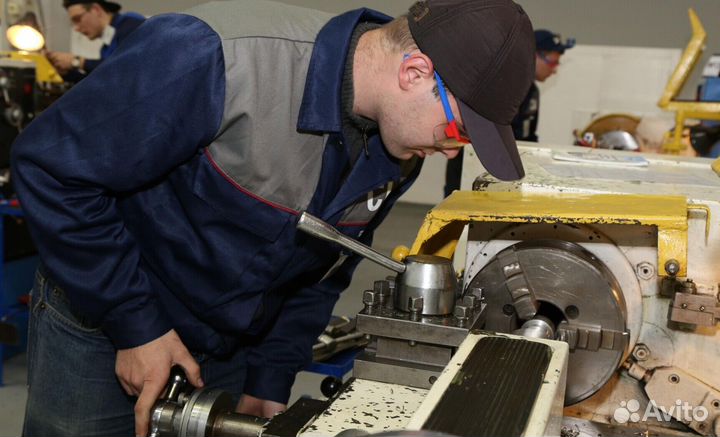 Слесарь мср