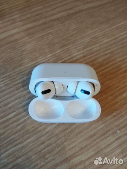 Apple AirPods Pro