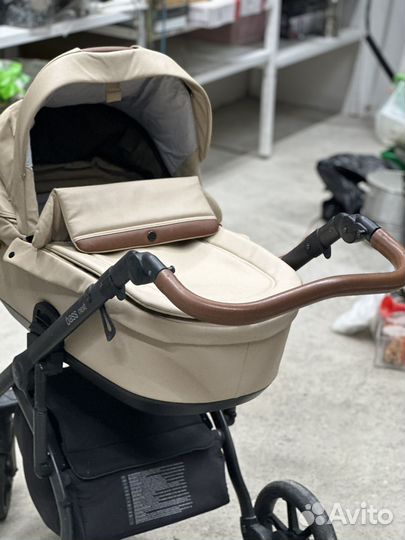Продам коляску 3 в 1