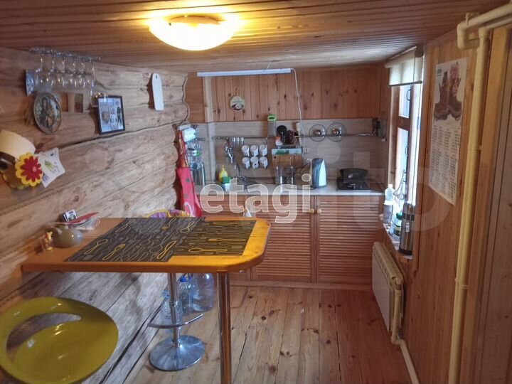 Дача 30,8 м² на участке 10 сот.