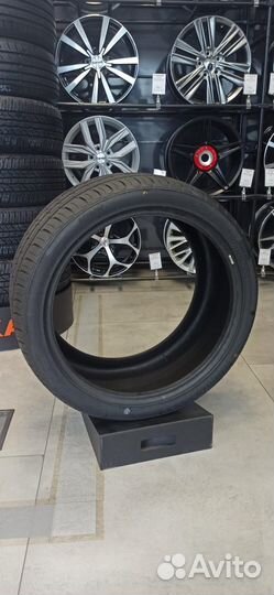 iLink Thunder U09 235/45 R18