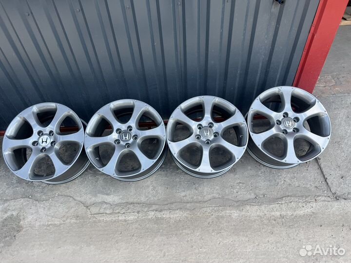 Диски Honda CR-V R18 5/114.3 Италия