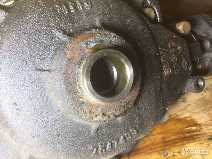 Редуктор передний M54B30 BMW X5 E53