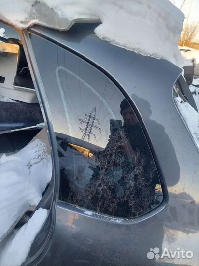 Форточка задняя левая калина 2