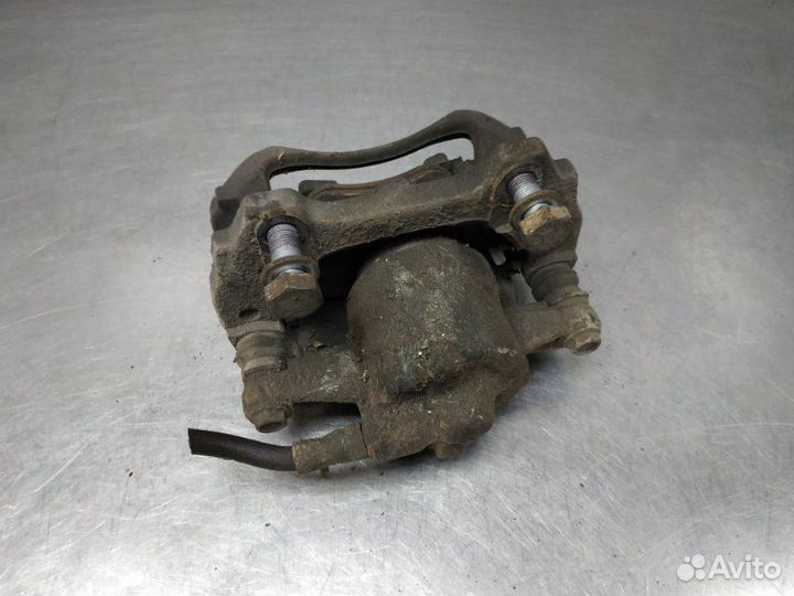 Суппорт передний правый Opel Corsa D Z14XEP