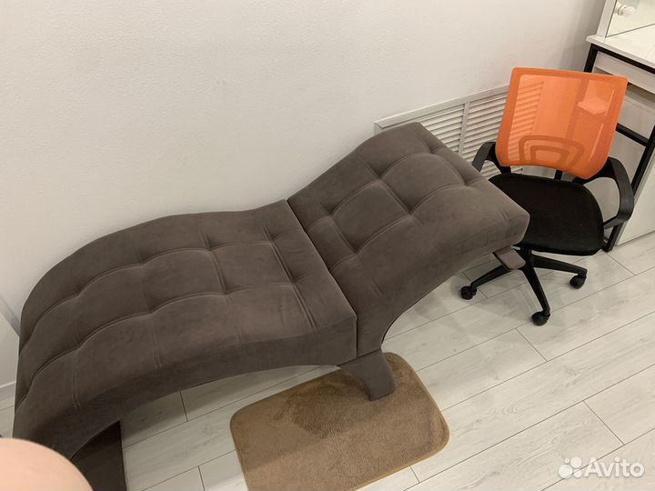 Кушетка для наращивания ресниц