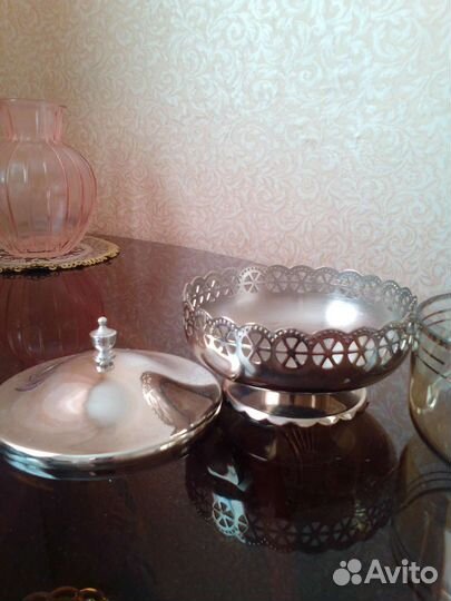 Хрустальная ваза ладья, сахарница. 80 год