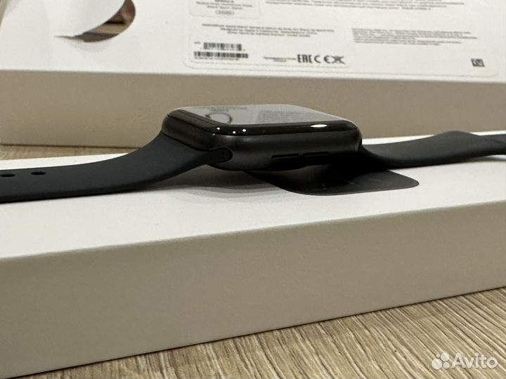Apple watch 6 44 mm, 97 акб