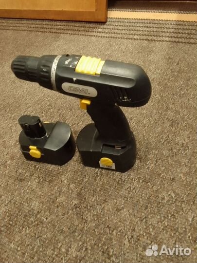 Шуруповерт CMI