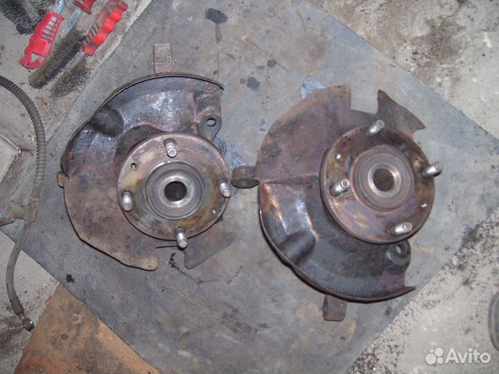 Хендай матрикс поворотный кулак правый