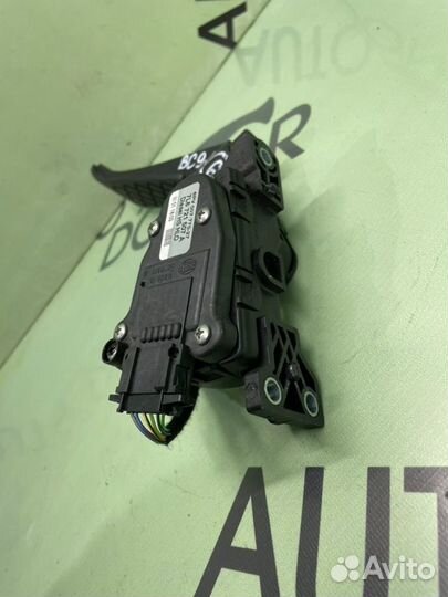 Педаль газа Volkswagen Touareg 7L дорест 2.5L BAC