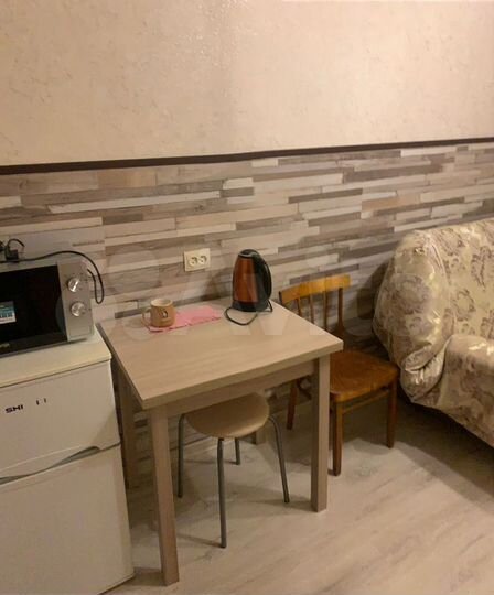 Комната 15 м² в 4-к., 2/5 эт.