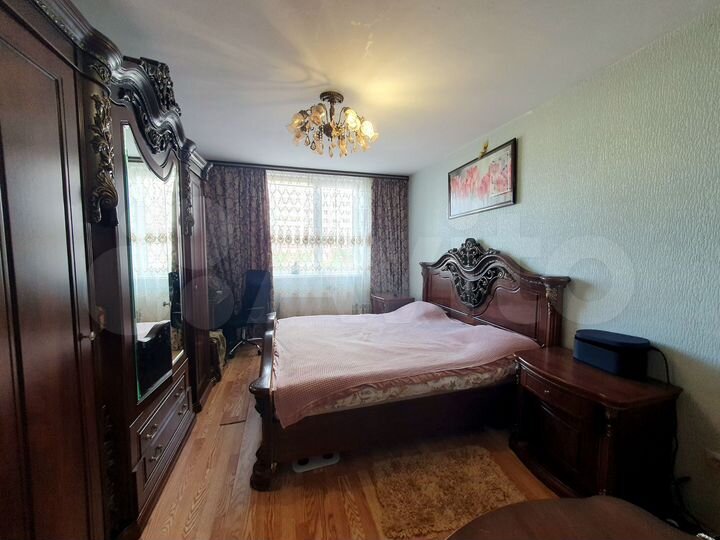 4-к. квартира, 94 м², 2/15 эт.