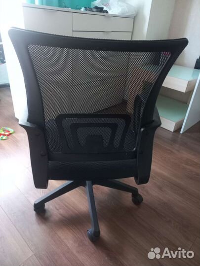 Компьютерное кресло