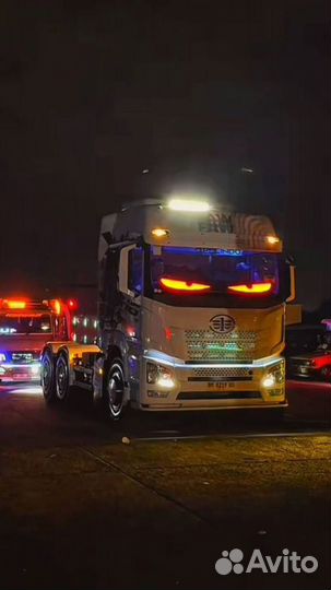 LED экран глаза дьявола на лобовое авто