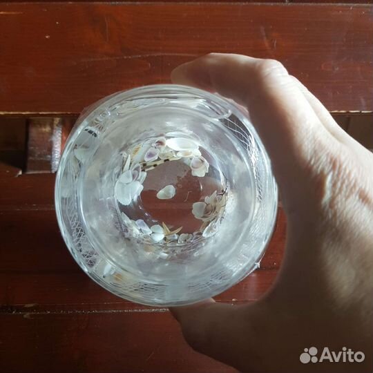 Подставка под ершик с натуральными ракушками