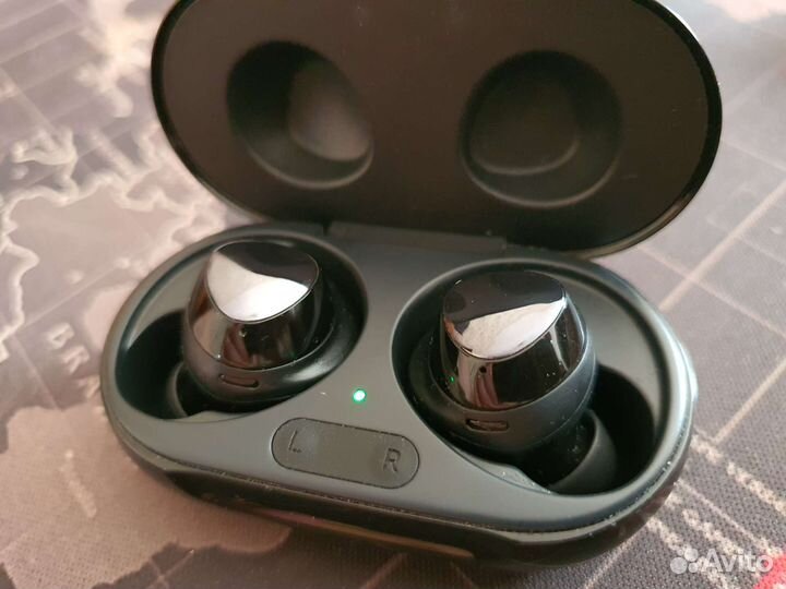 Samsung galaxy Buds Plus