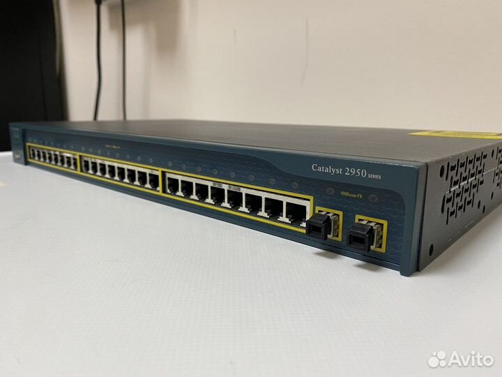 Коммутатор Cisco catalyst 2950 (ws-C2950C-24)