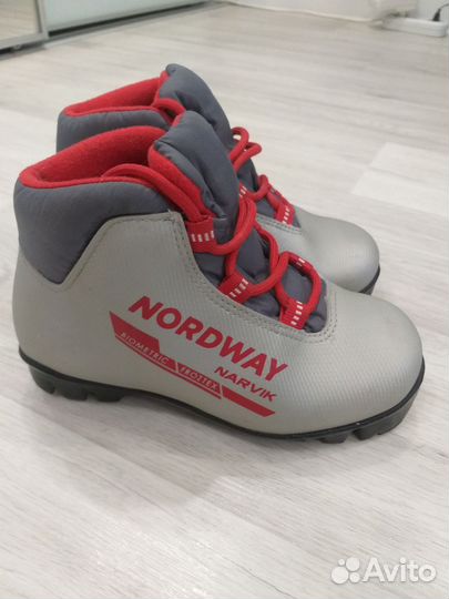 Лыжные ботинки 30 размер