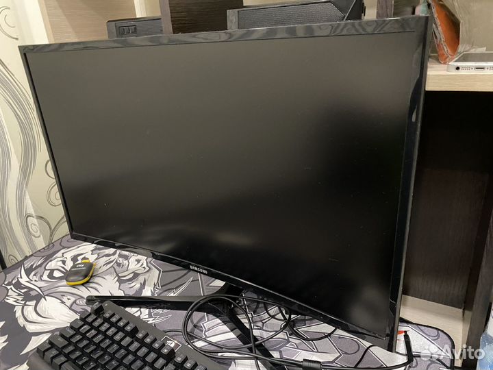 Монитор samsung 27 изогнутый
