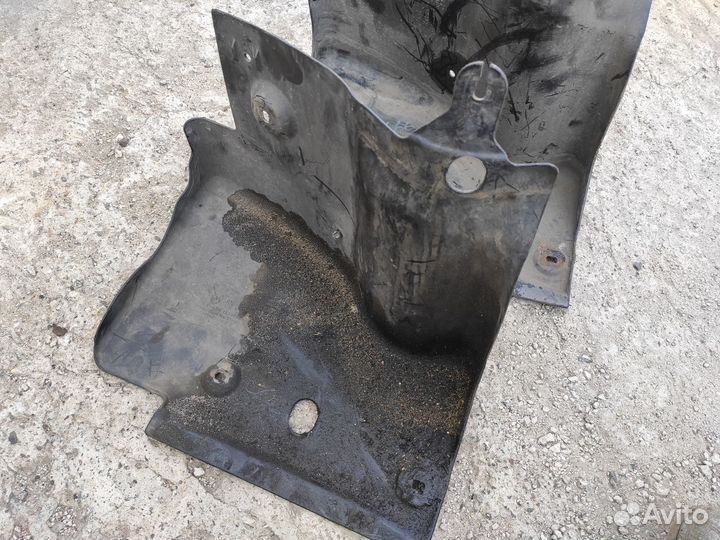 Пыльник грм правый на Opel Astra H Zafira B