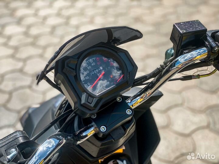 Скутер wizard 50 (125см3)