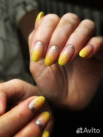 Маникюр