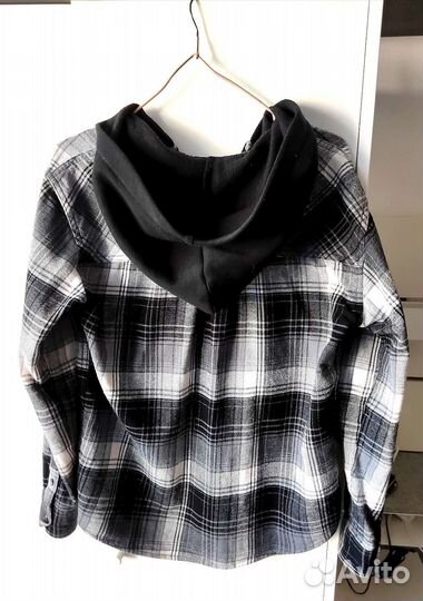 Рубашка с капюшоном для мальчика