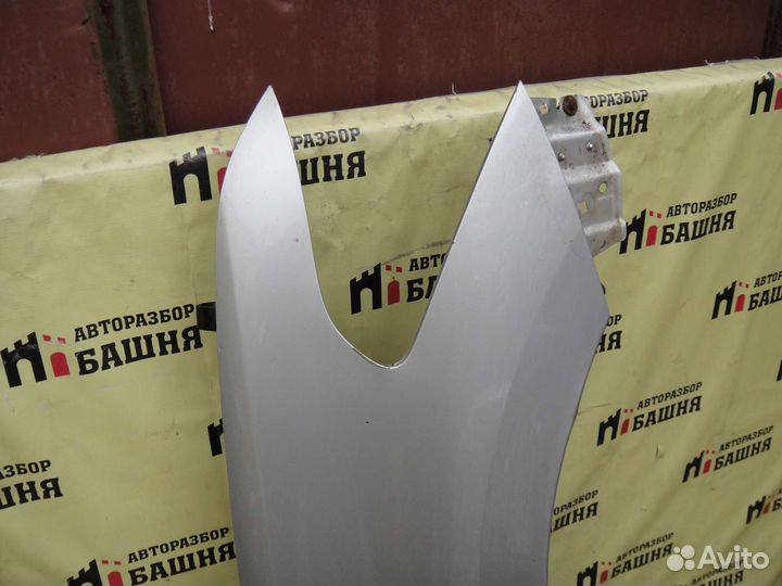 Nissan Patrol Крыло переднее правое дефект