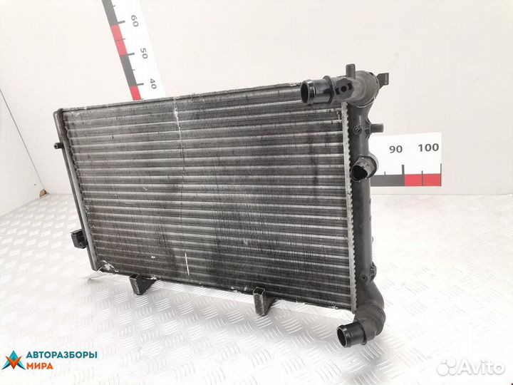 Радиатор (основной) Audi A3 8L 2000 1J0121253AD