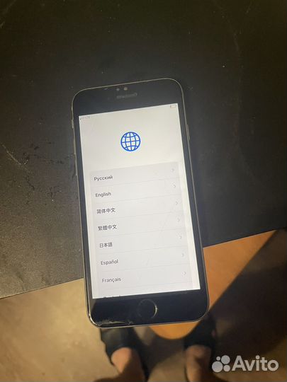 Телефон iPhone 6s