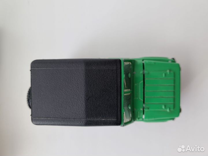 Модель УАЗ 469 зелёный, 1:43, Сделано в СССР