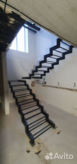 Лестница/металлокаркас