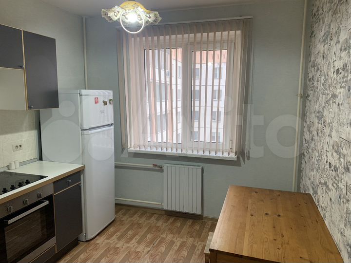 2-к. квартира, 57 м², 9/10 эт.