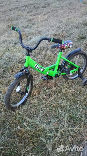 Самокат и детский велосипед продаëтся всë вместе