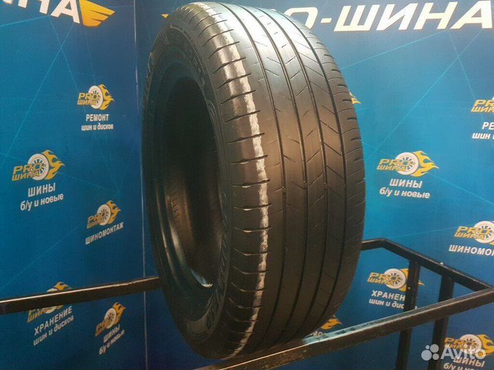 Goodyear EfficientGrip Performance 215/60 R16