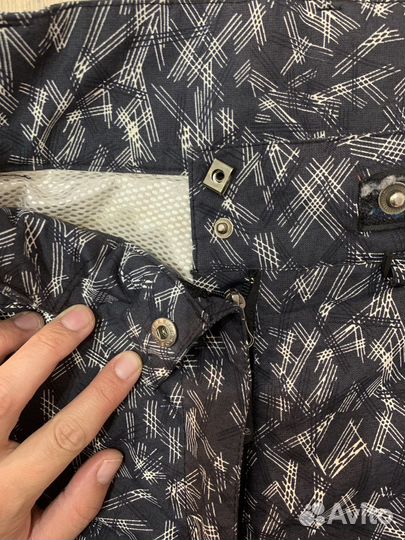 Сноубордический костюм женский