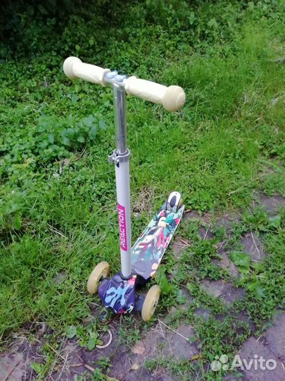 Самокат на 3-х колесах