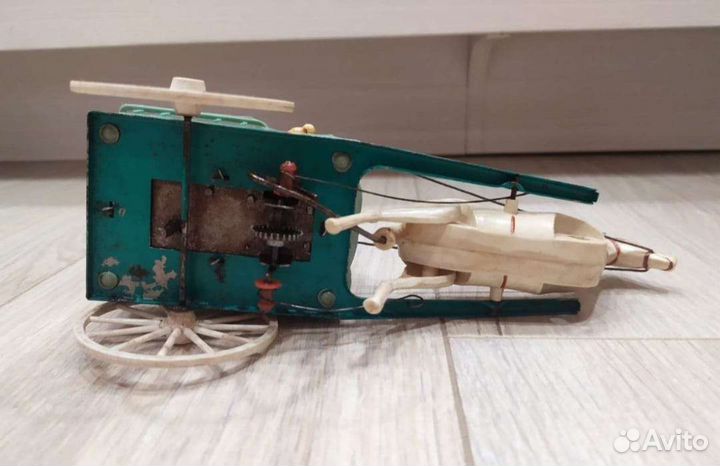 Заводная игрушка СССР