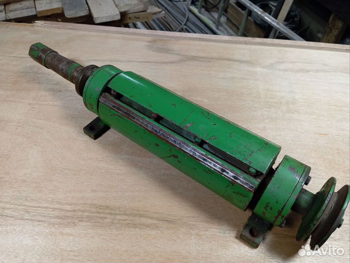 Вал на фуганок