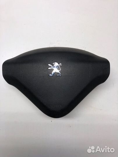 Подушка безопасности в руль Пежо 207 Peugeot 207